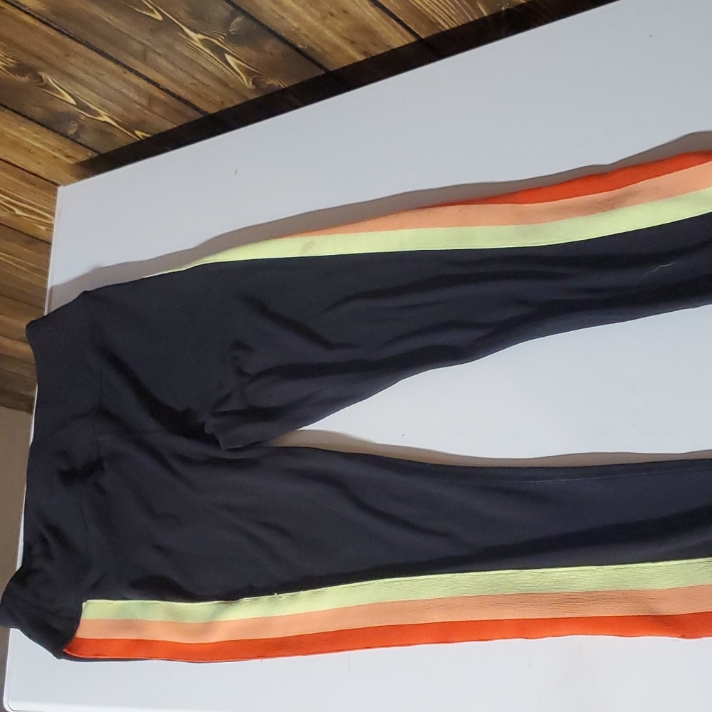 Rainbow stripped side black leggings